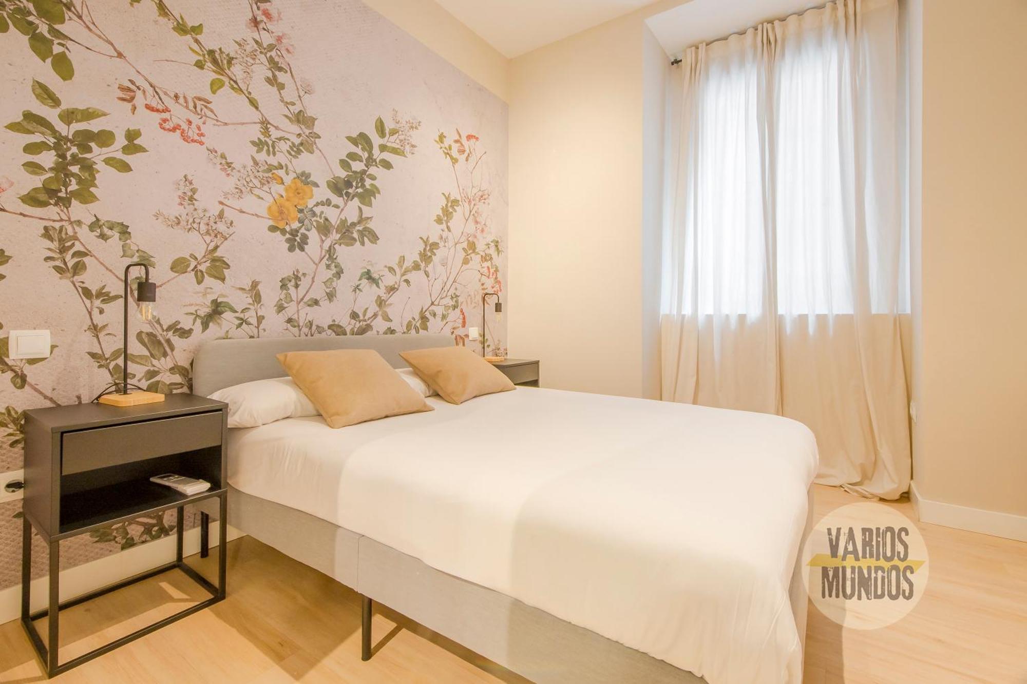 Bajo Duplex 7pax A 5 Min De Gran Via-malasana Apartment Madrid